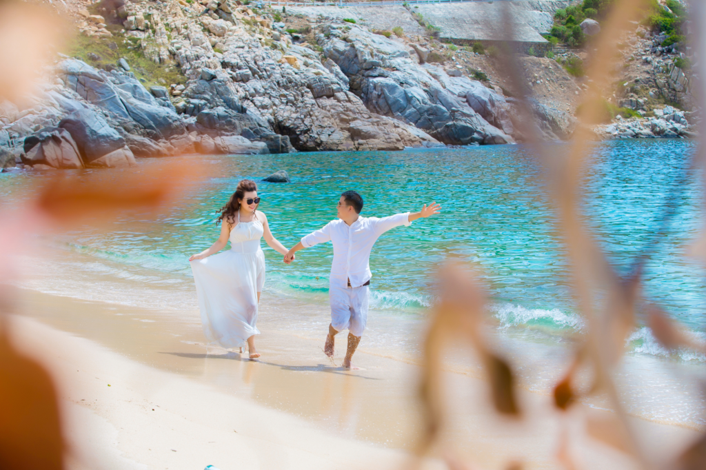 3 Budget-Friendly Honeymoon Destinations Under S$4,000